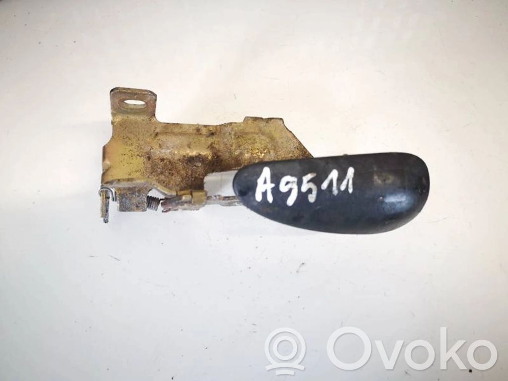 Peugeot 406 Fuel tank opening switch 