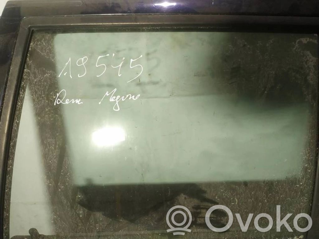 Renault Megane I Vetro del finestrino della portiera posteriore 
