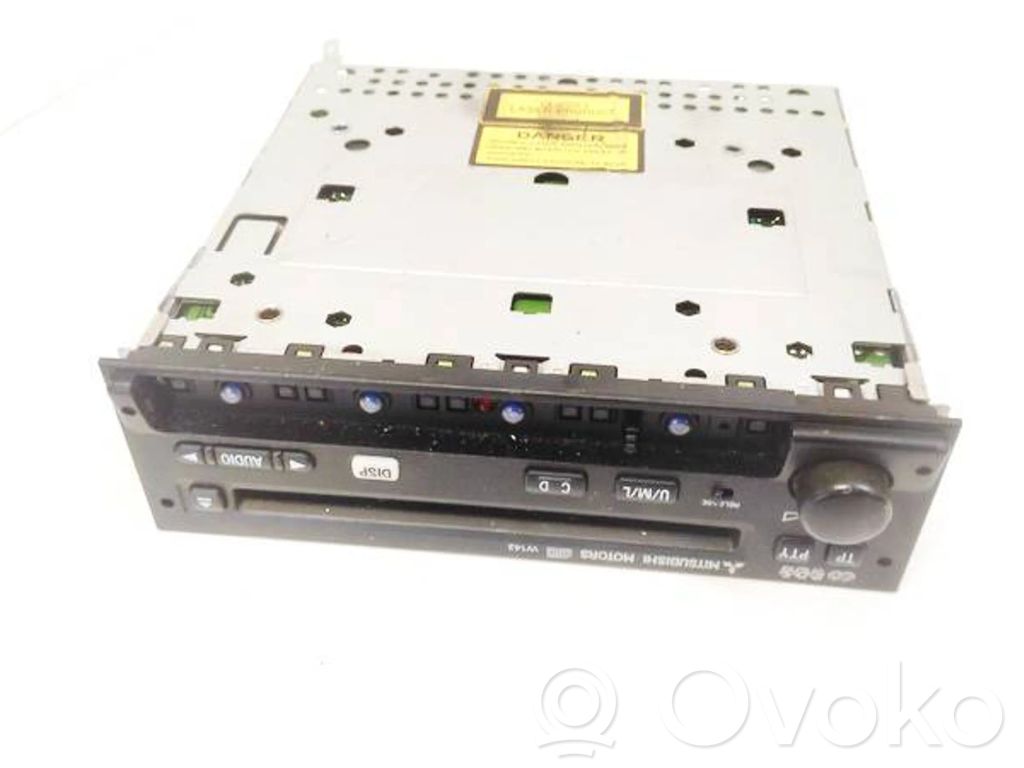Panel / Radioodtwarzacz CD/DVD/GPS   E11020193,E11020193