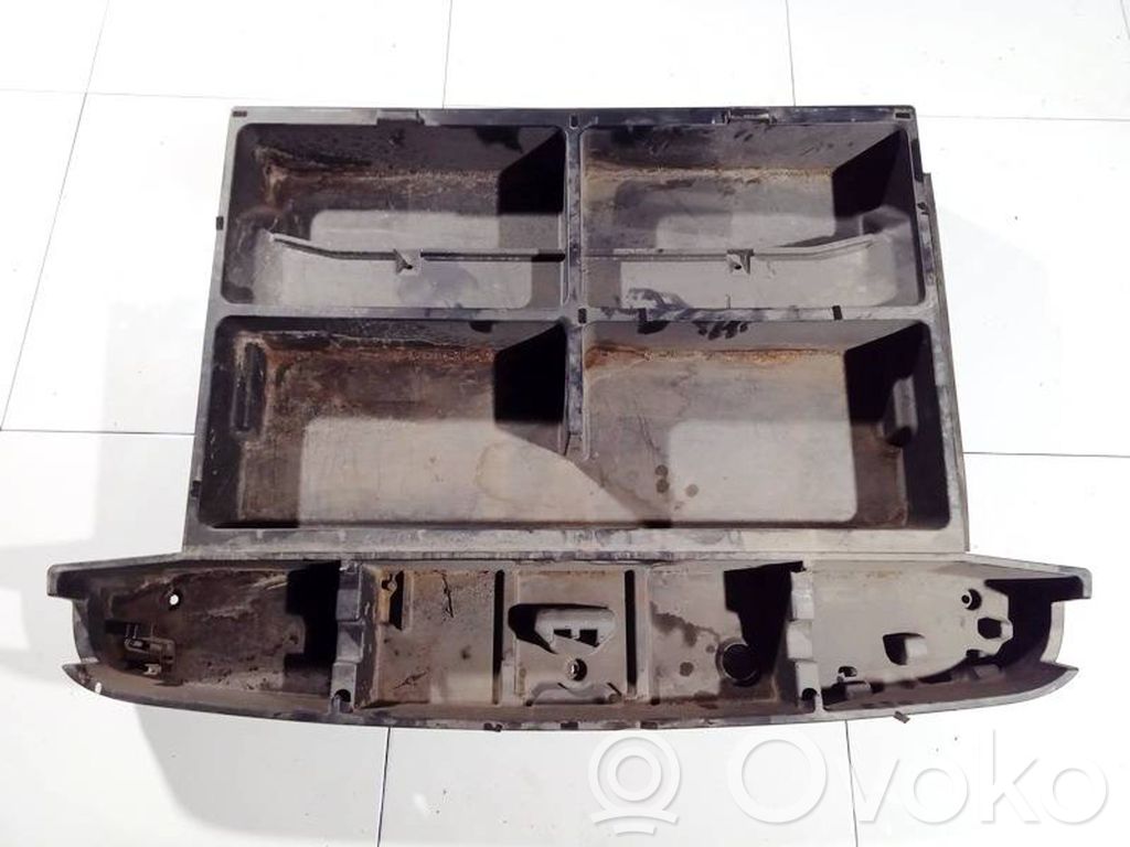 Toyota Corolla Verso AR10 Alte piese de interior