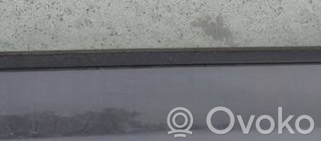 Hyundai i30 Ornament geam ușă față 