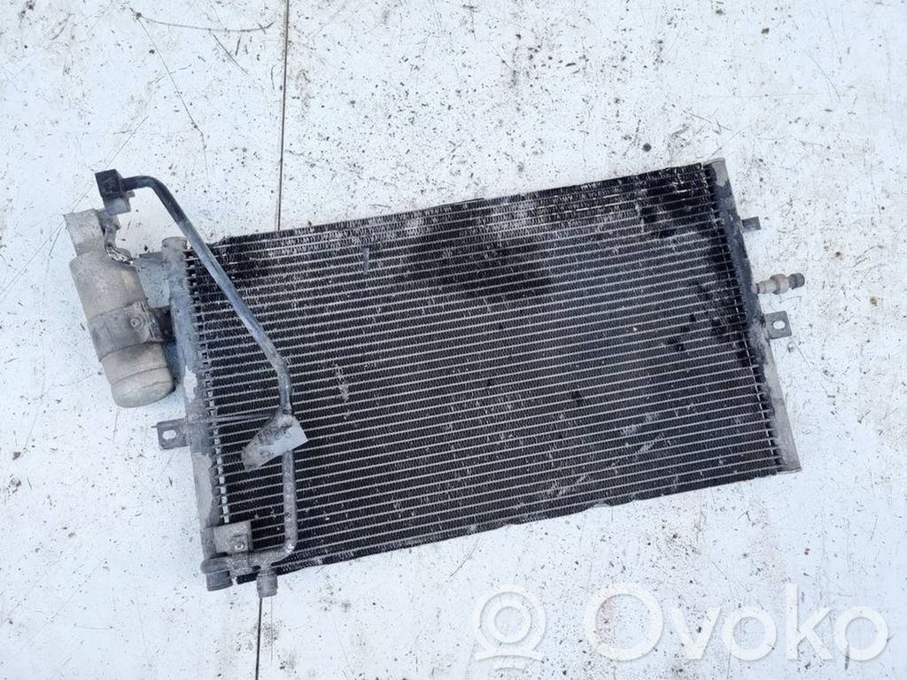 Radiateur condenseur de climatisation