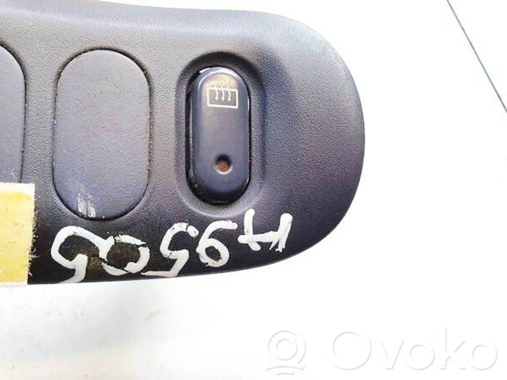 Renault Espace III Windscreen/window heater switch 