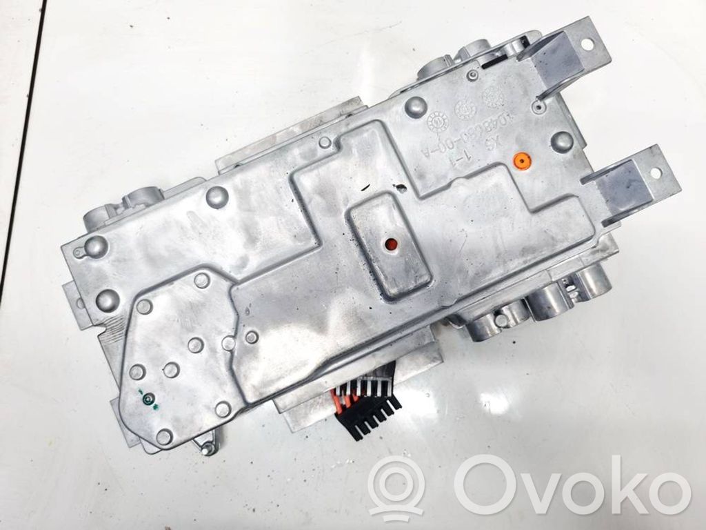 Tesla Model S Falownik / Przetwornica napięcia 