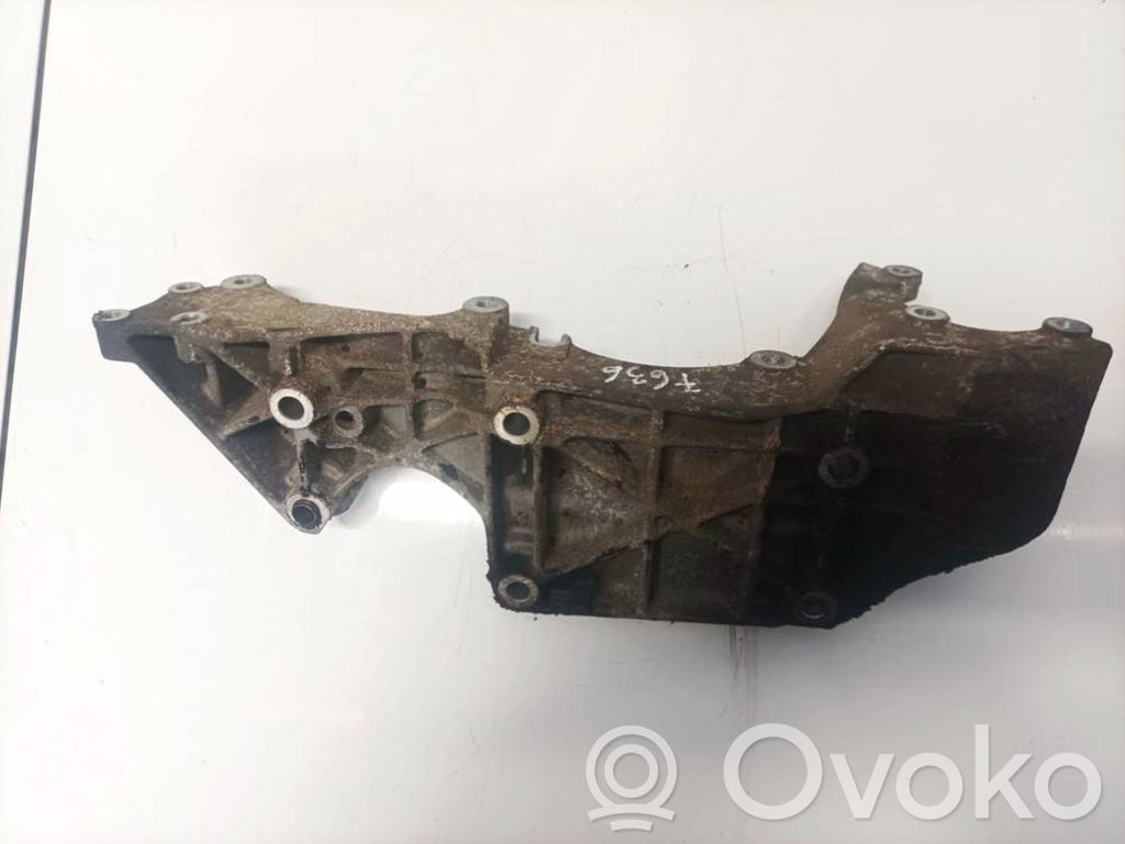 Volkswagen Golf IV Supporto di montaggio del motore (usato) 