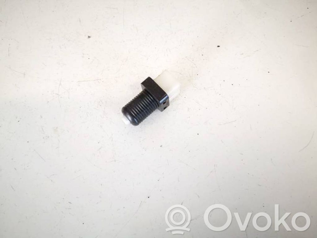 Interruptor sensor del pedal de freno