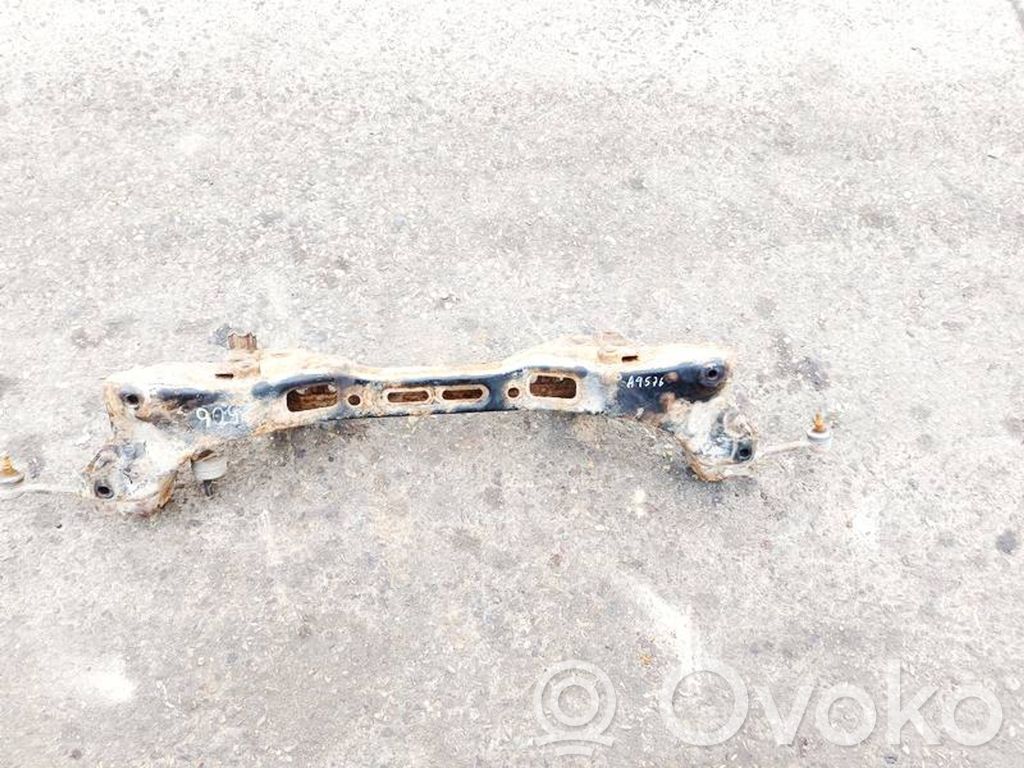 Cadru auxiliar spate