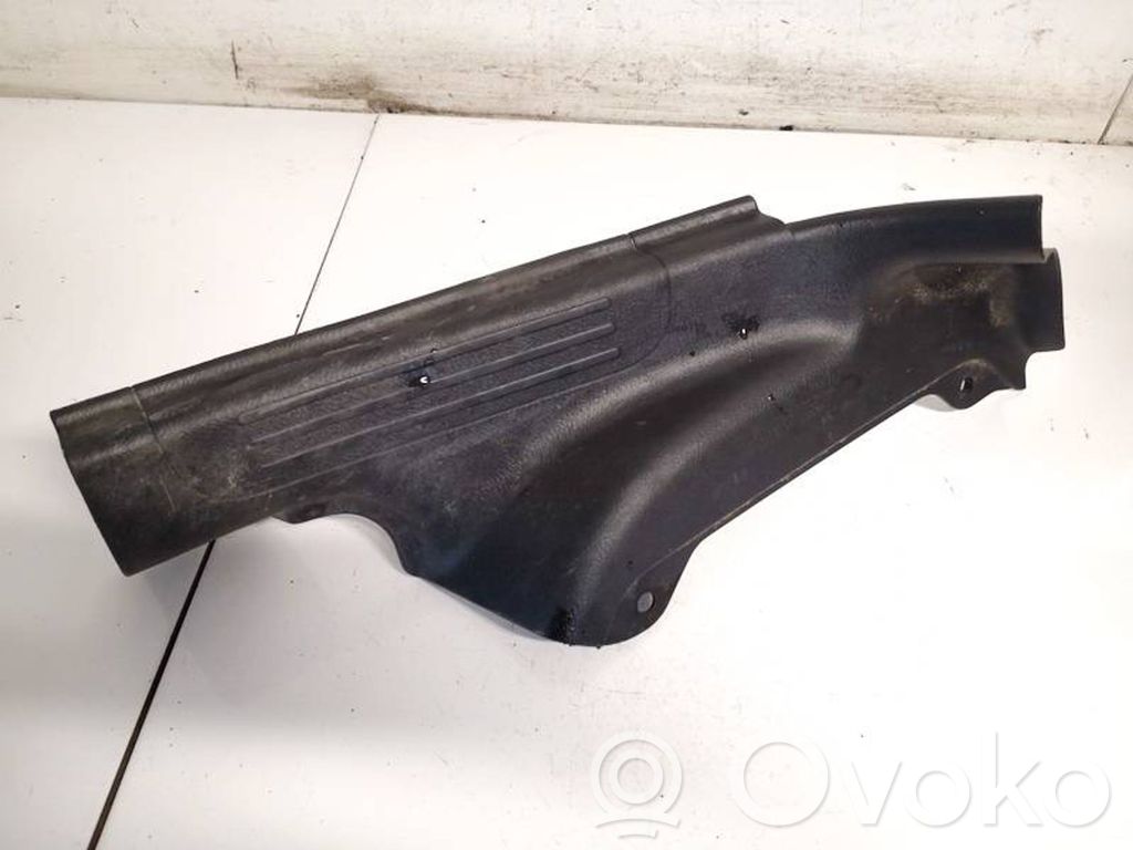 Chevrolet Aveo Moldura protectora del borde trasero 
