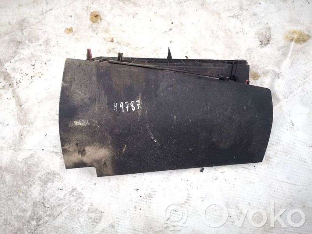 Toyota Prius (XW20) Vano portaoggetti