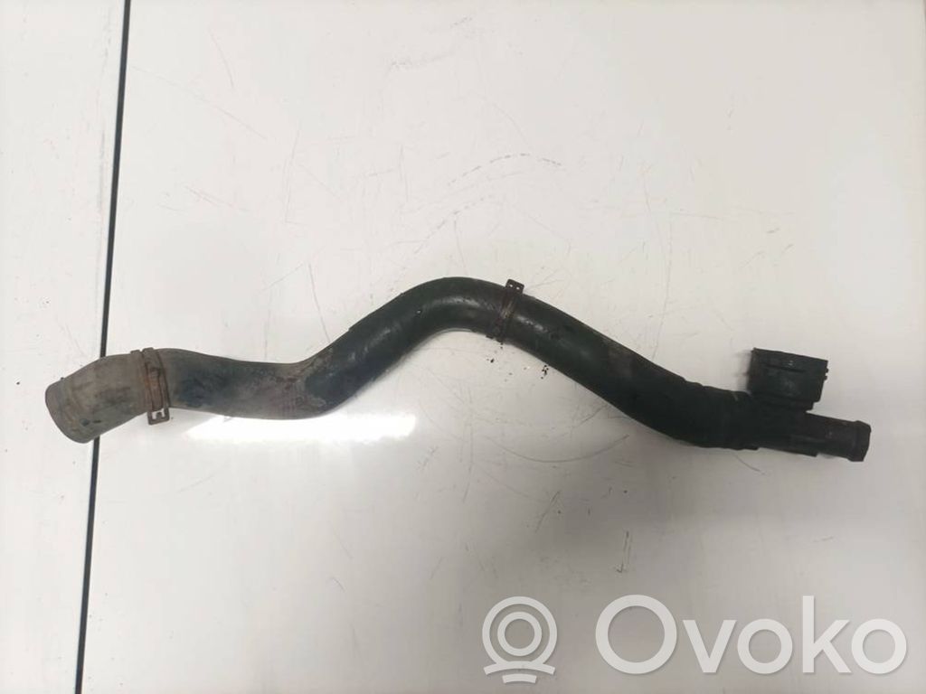Volkswagen PASSAT B5.5 Conductă/furtun aerotermă