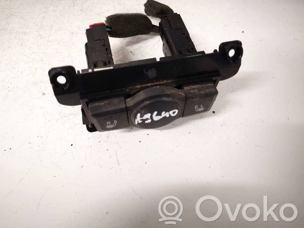 Comutator încălzire scaune   202005304,202005304