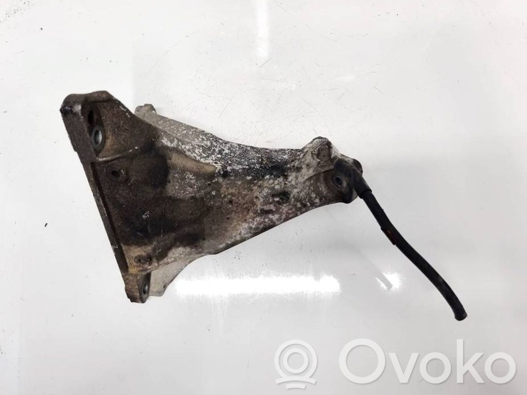 Halterung Lager Motor   8D0199308L,8D0199308L
