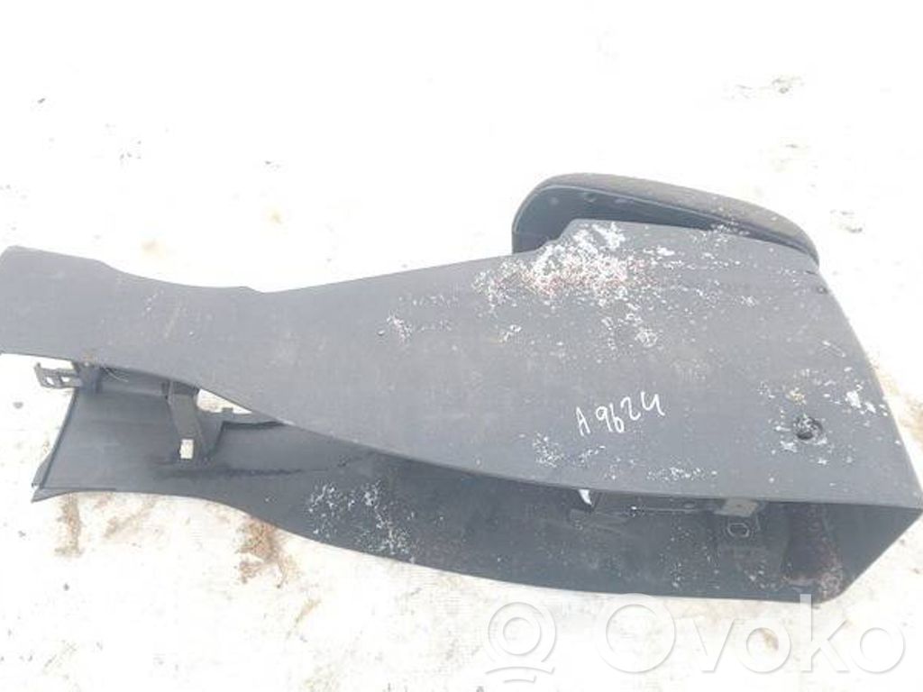 Nissan Primera Reposabrazos 