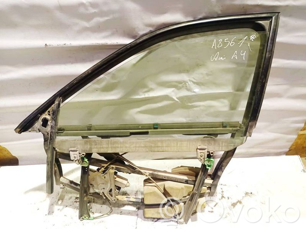 Audi A4 S4 B5 8D Regulador con motor de la ventanilla de la puerta corredera