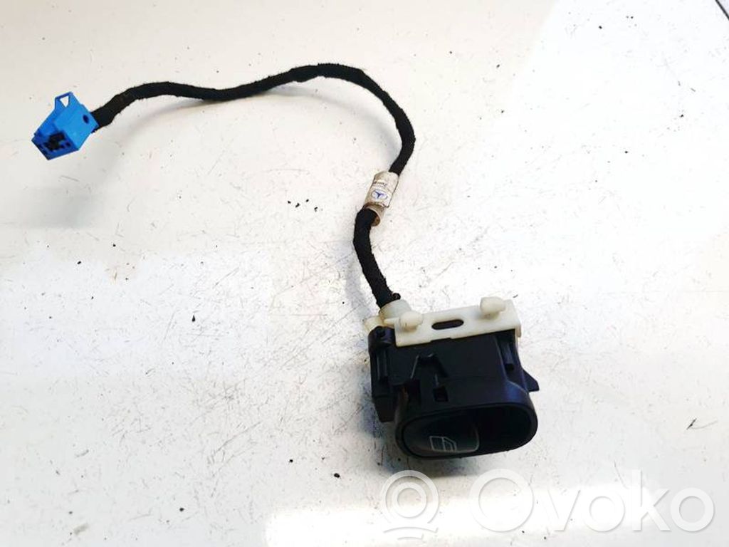 Mercedes-Benz C W203 Interruttore di controllo dell’alzacristalli elettrico