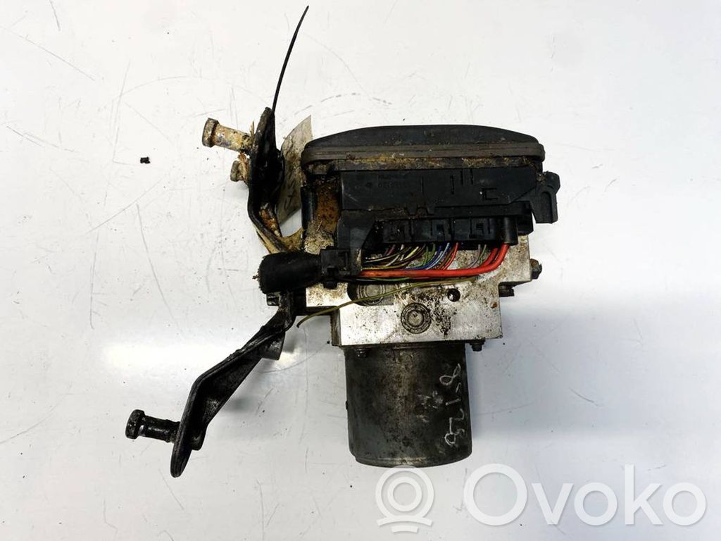 Mercedes-Benz CLS C219 Pompă ABS 