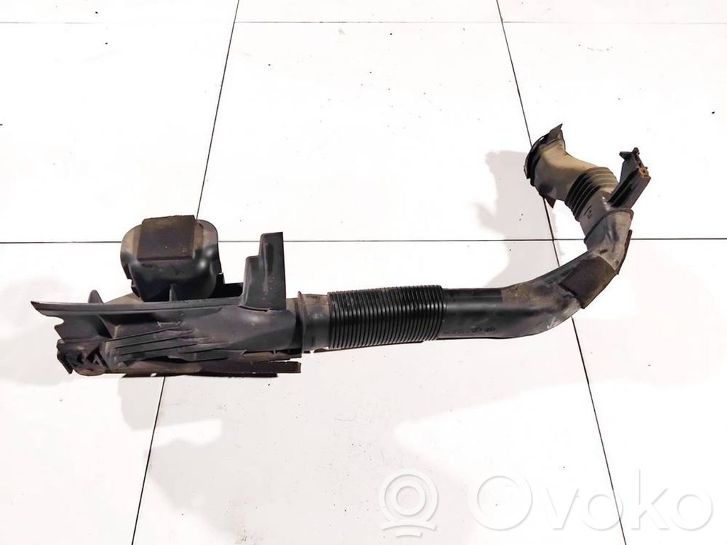 Ford Mondeo MK IV Einzelteil Lufteinlasskanal 