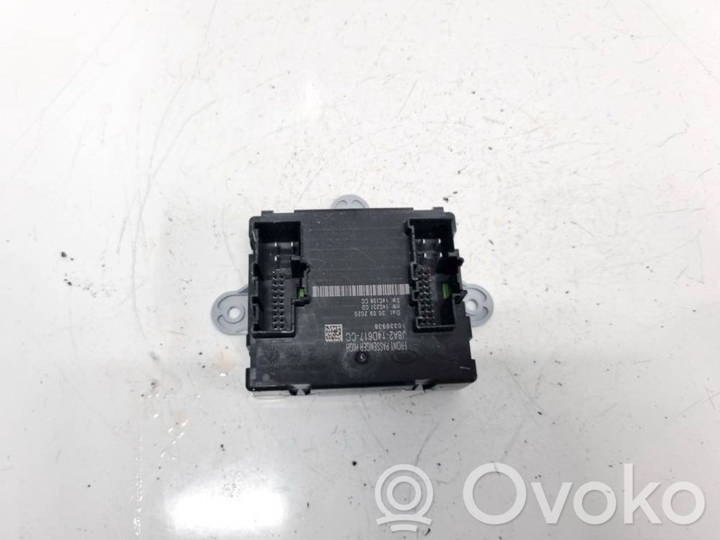 Unité de commande module de porte   J8A214D617CC,J8A214D617CC,J8A214D617CC,J8A214D617CC