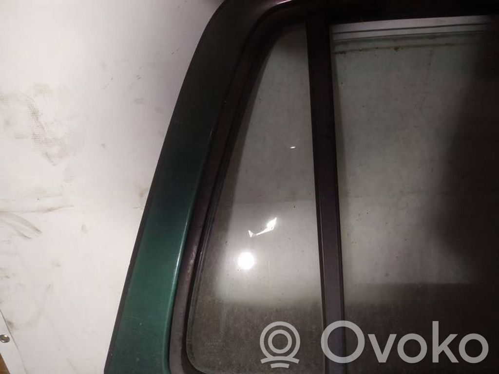 Honda CR-V Vetro del deflettore posteriore