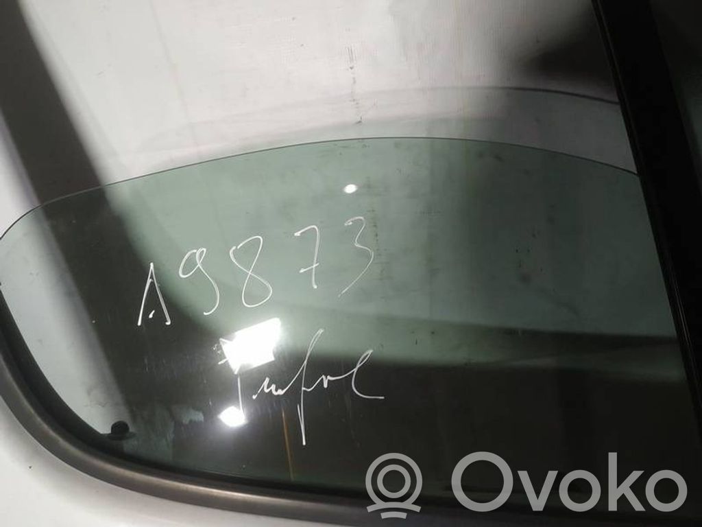 Renault Trafic II (X83) Vetro del finestrino della portiera anteriore - quattro porte