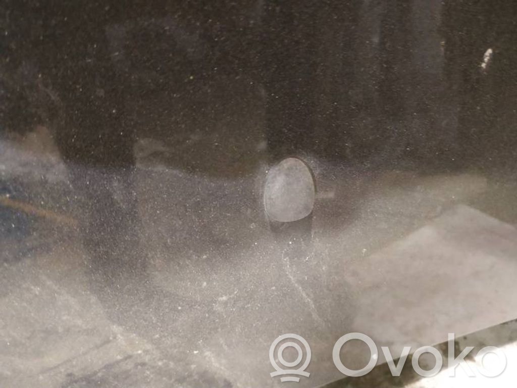 Windshield washer spray nozzle