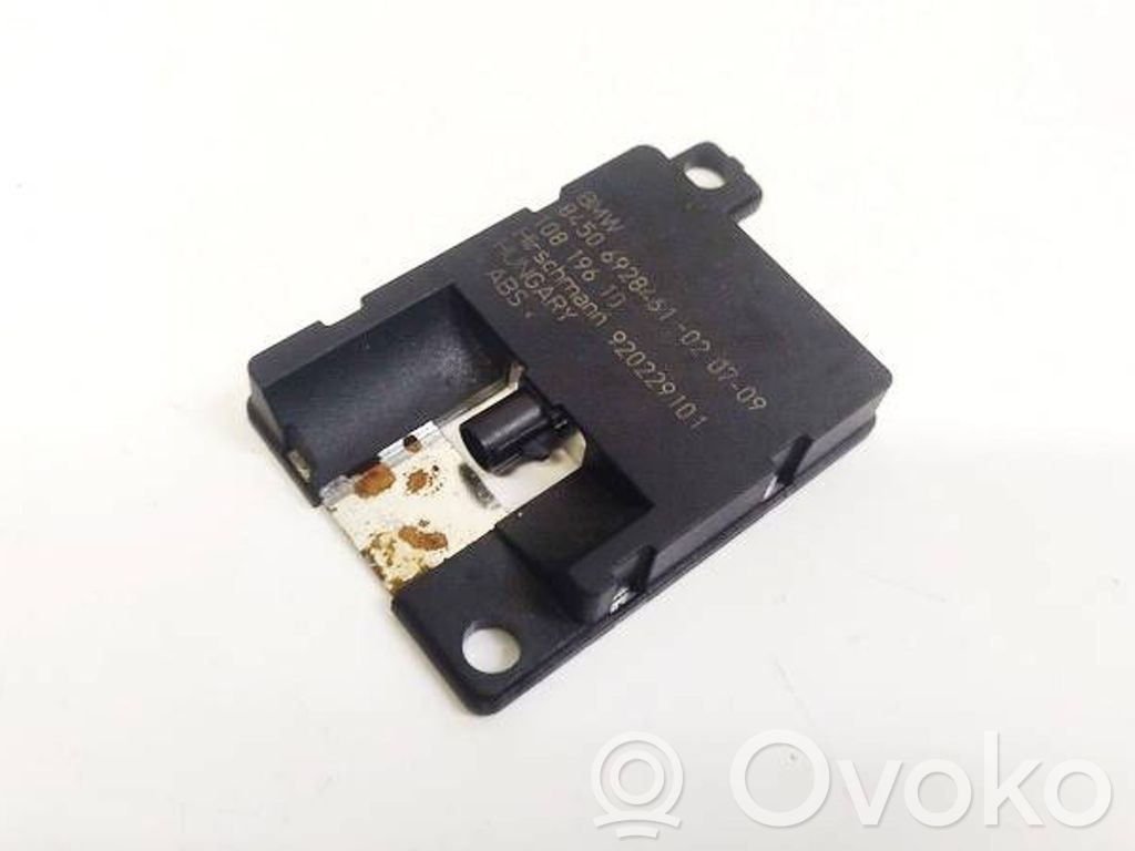 BMW 5 E60 E61 Antenos valdymo blokas 