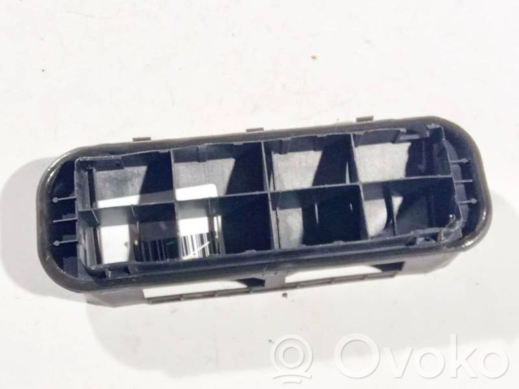 Ilmanoton kanavan osa   77008AX600,77008AX600,77008AX600,77008AX600
