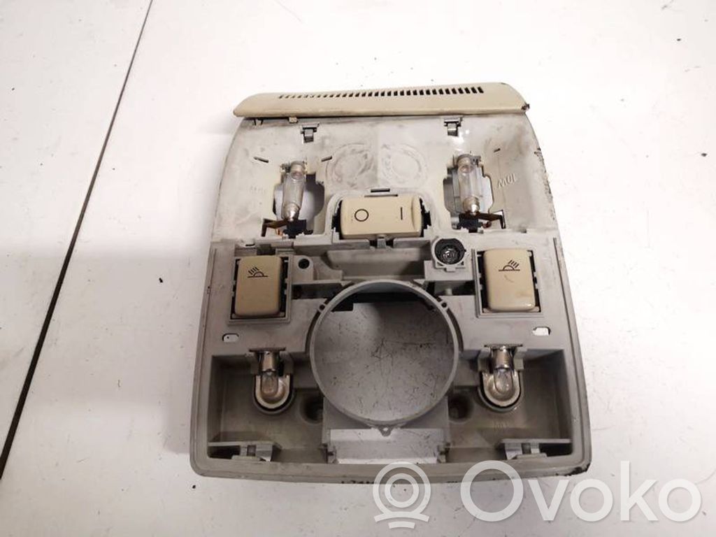 Audi A4 S4 B7 8E 8H Illuminazione sedili anteriori 