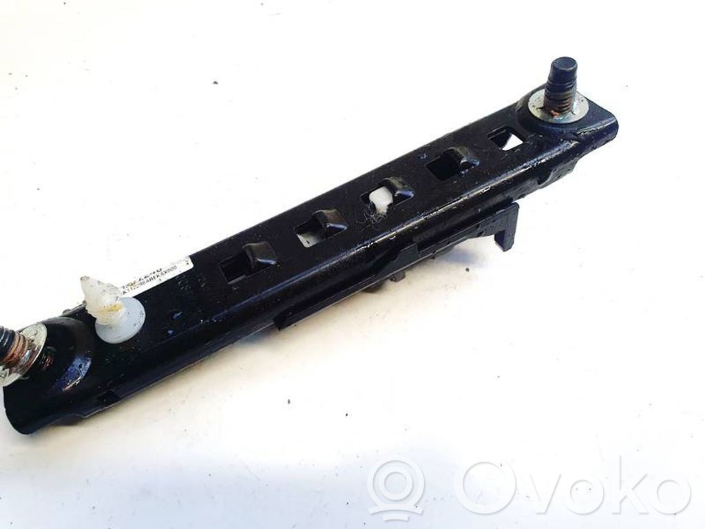 Opel Astra J Kita išorės detalė 
