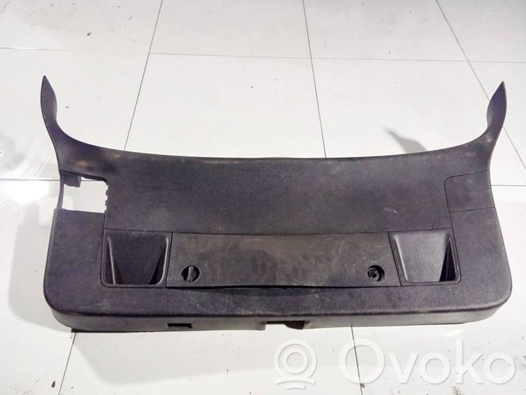 Volkswagen PASSAT B6 Altro elemento di rivestimento bagagliaio/baule 