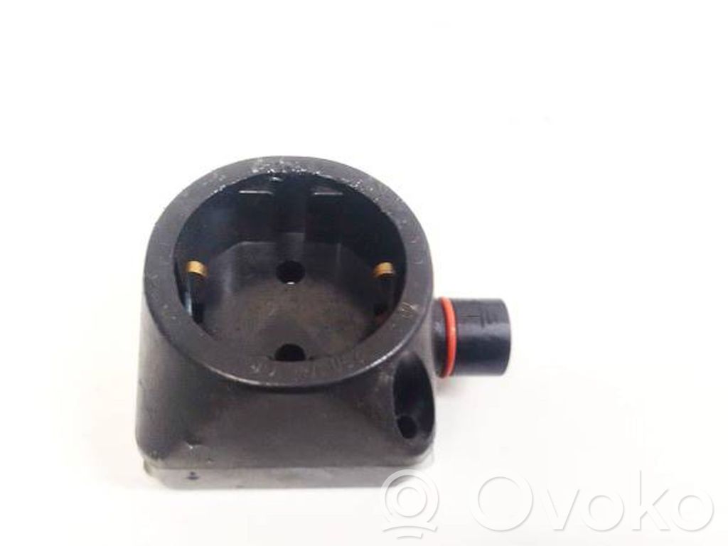 Sensor