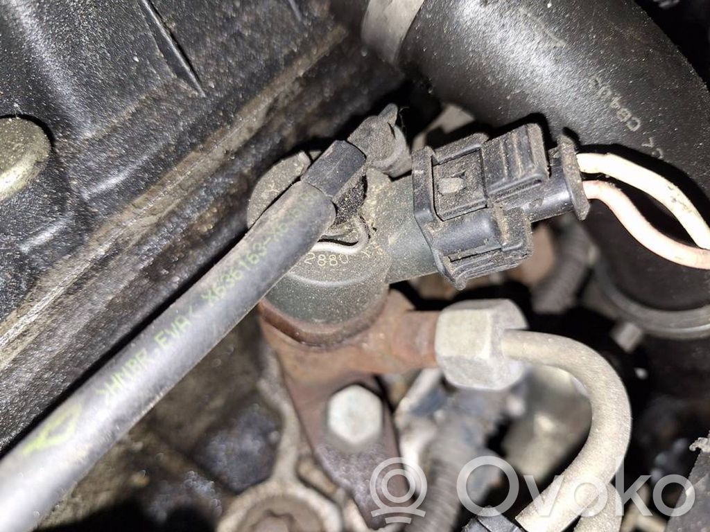 Peugeot 607 Inyector de combustible 