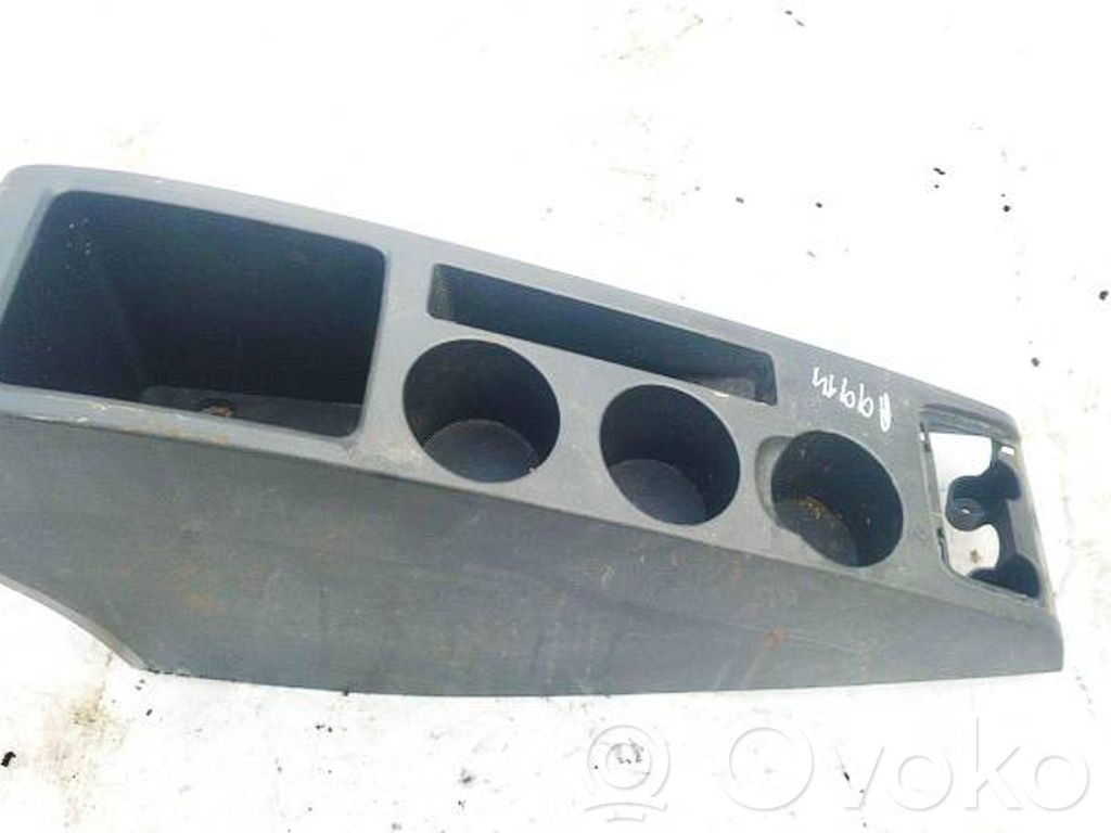 Toyota Corolla Verso AR10 Portavasos 