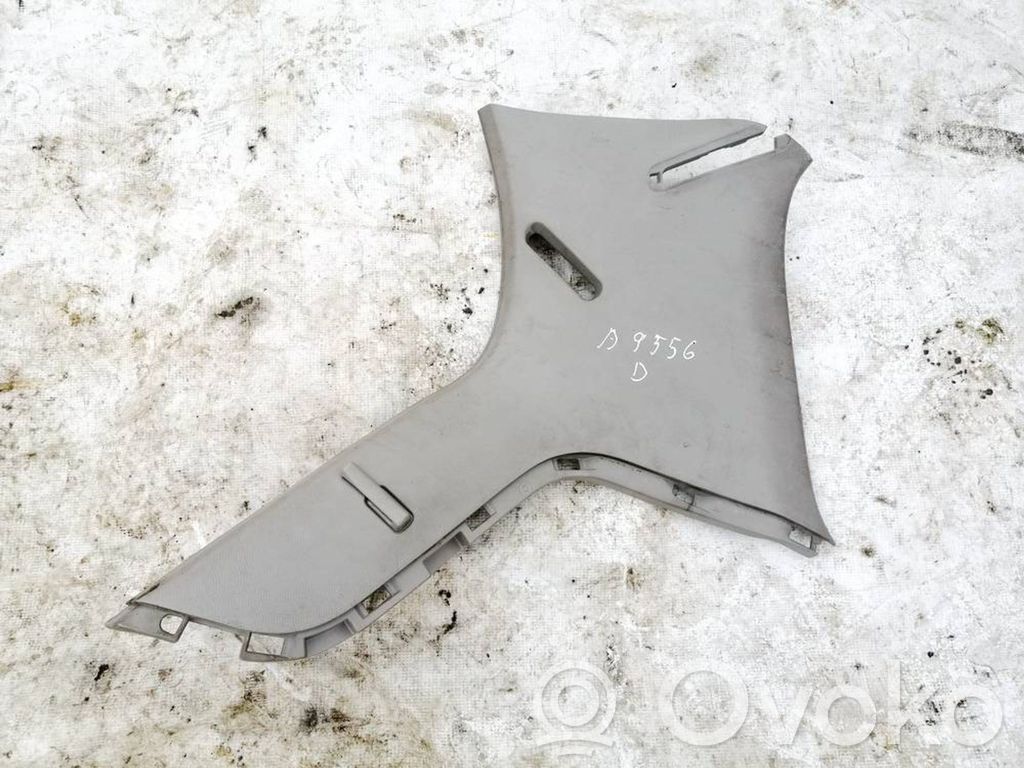 Toyota Yaris Inne części wnętrza samochodu 