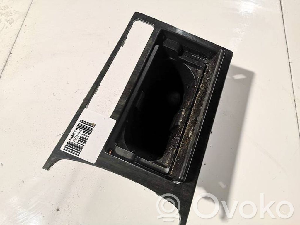 Otros repuestos del interior   GS1D64433,GS1D64433,GS1D64433,GS1D64433