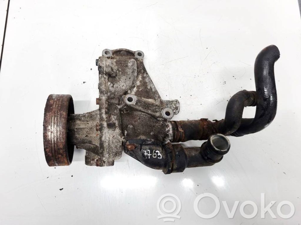 Volkswagen PASSAT B4 Pompa dell’acqua 