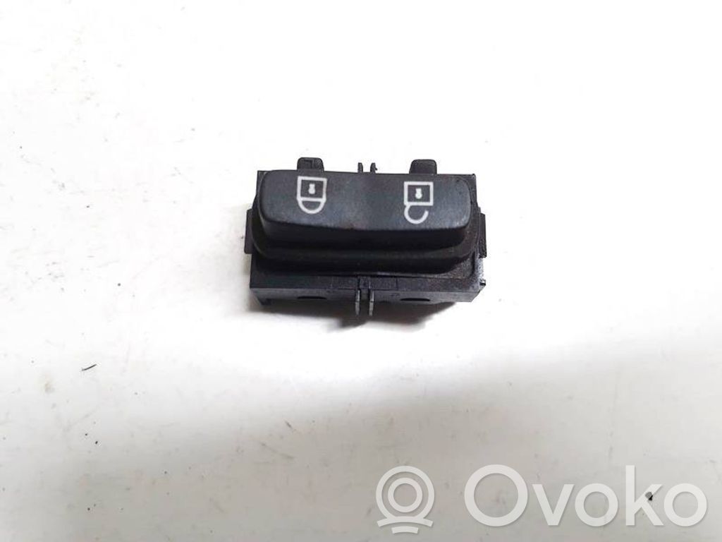 Volvo S80 Interruttore a pulsante della chiusura centralizzata 