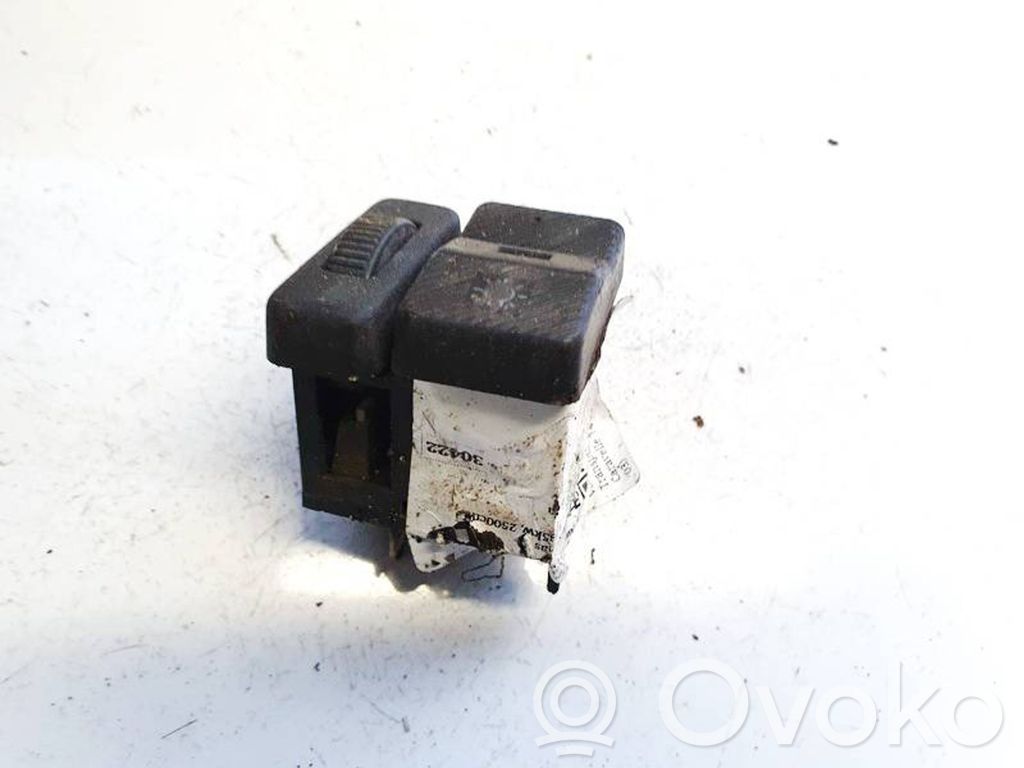 Lichtschalter   357941531,357941531