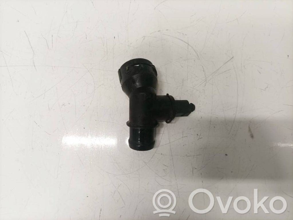 Volkswagen Touran I Tubo flessibile del liquido di raffreddamento del motore