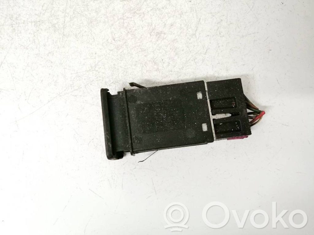 Volkswagen Golf IV Motor/actuator clapetă aer 
