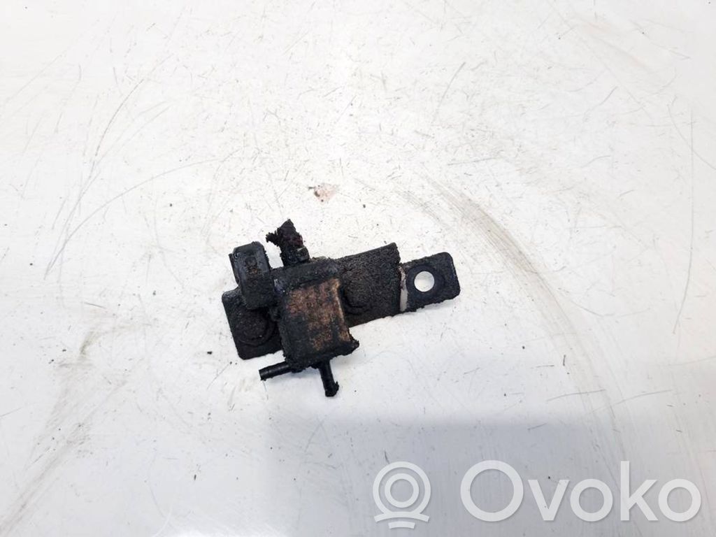 Audi A4 S4 B5 8D Solenoid supapă turbosuflantă 