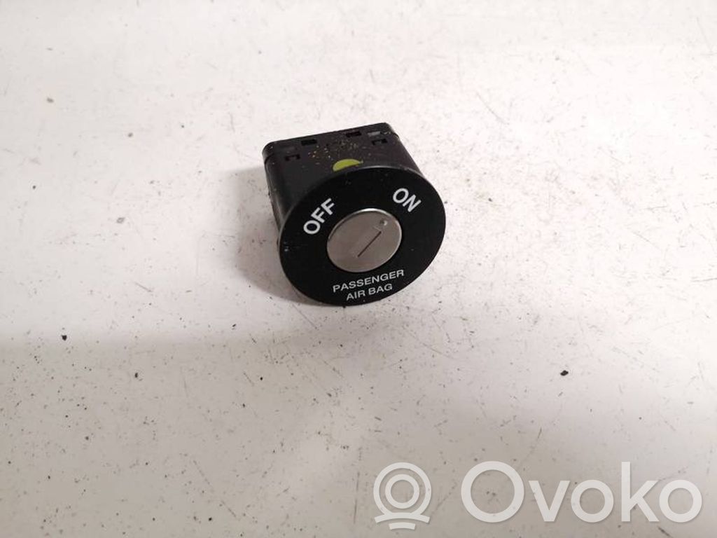 Interruttore airbag passeggero on/off   378090,378090