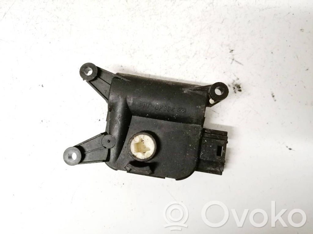 Volkswagen PASSAT B6 Motorino attuatore aria 