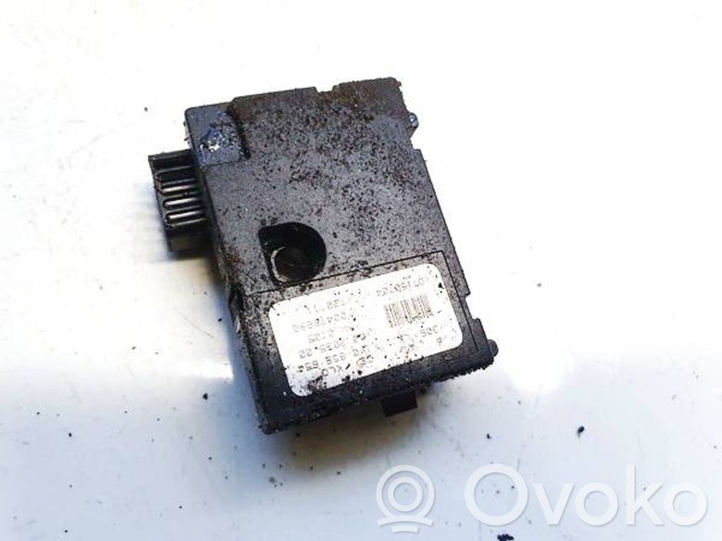 Volkswagen Golf V Maniglia/leva di regolazione del volante