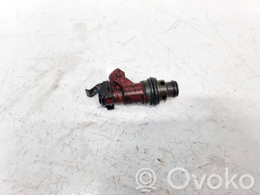 Saab 9-5 Polttoainesuutin 