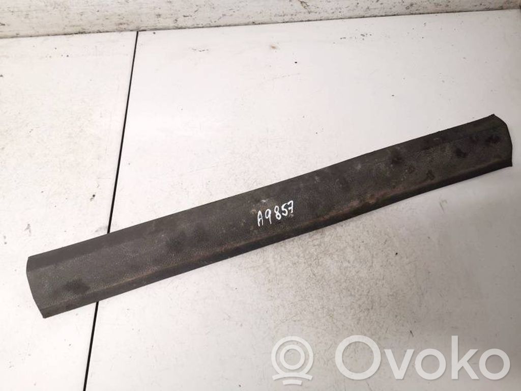 Ford Kuga I Capac prag față
