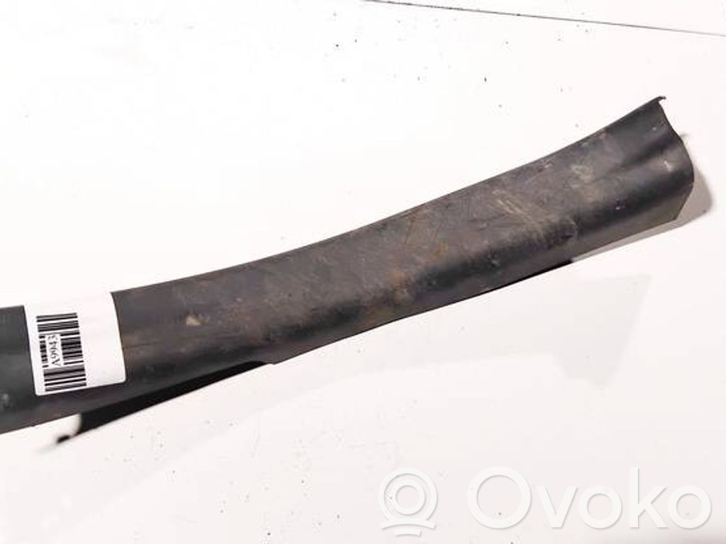 Toyota Yaris Capac prag spate 