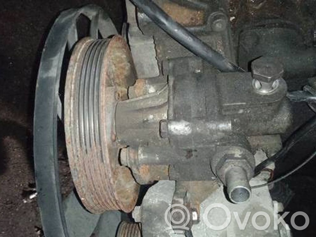 Audi 100 S4 C4 Ohjaustehostimen pumppu 