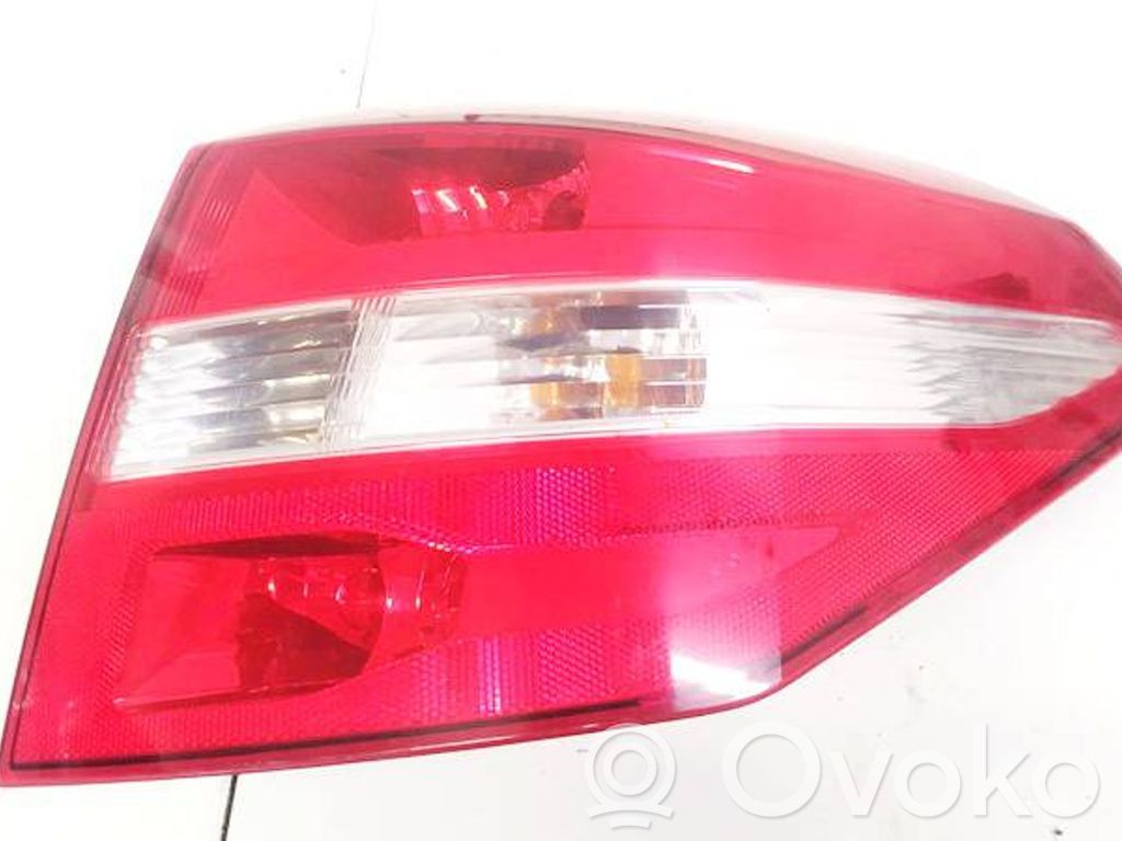 Renault Laguna III Feux arrière / postérieurs