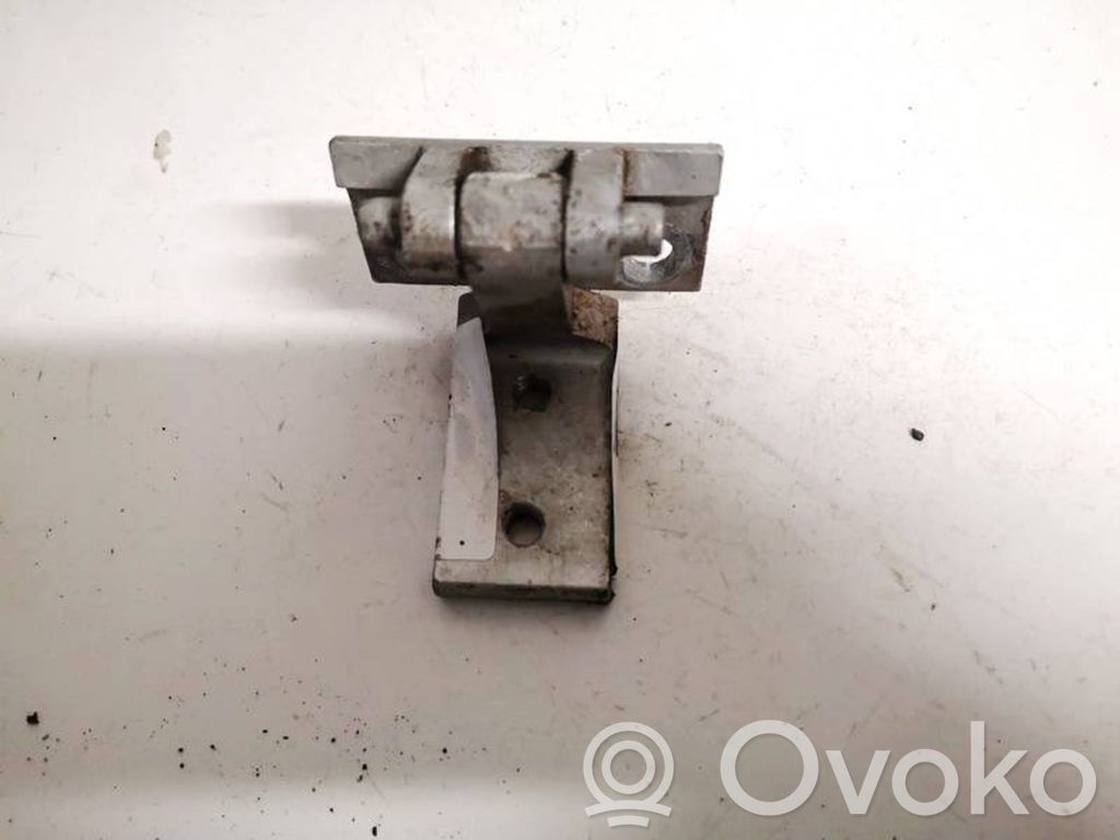 Bisagra inferior de la puerta trasera   4A0833401,4A0833401